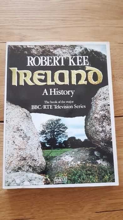 Książka Robert Kee "Ireland. A history" - wydanie w języku angielskim