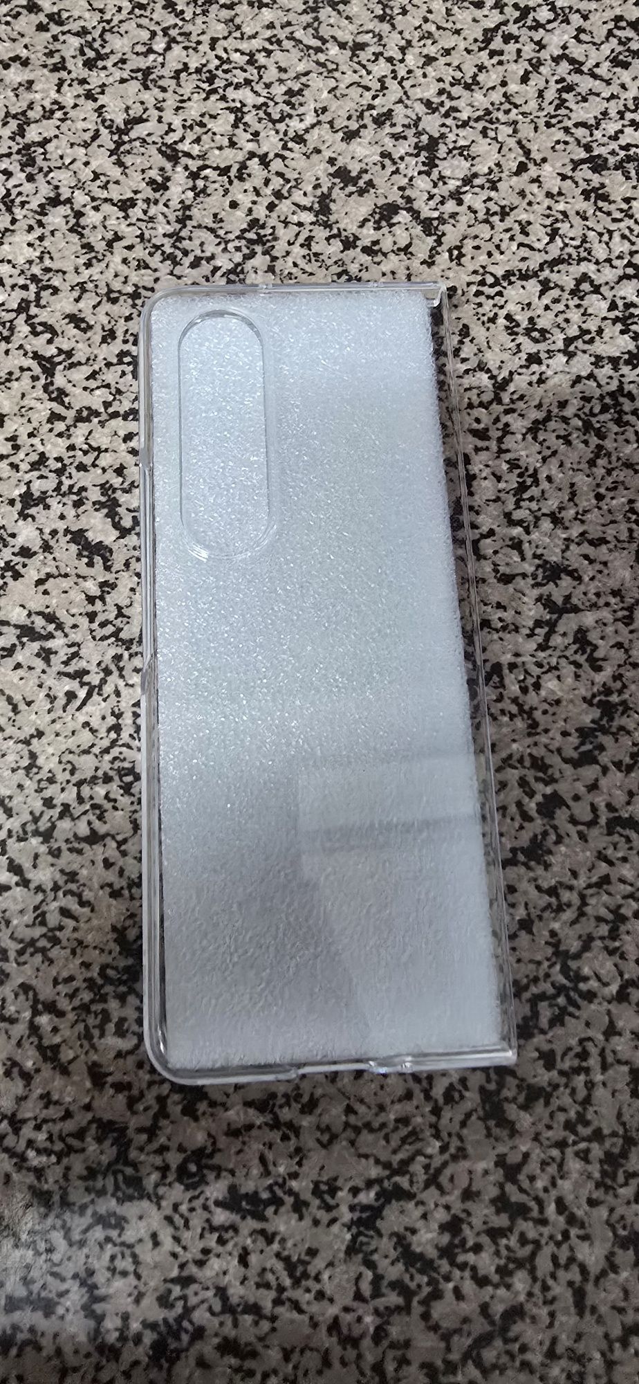 Samsung Galaxy Z Fold 4 (Nova)