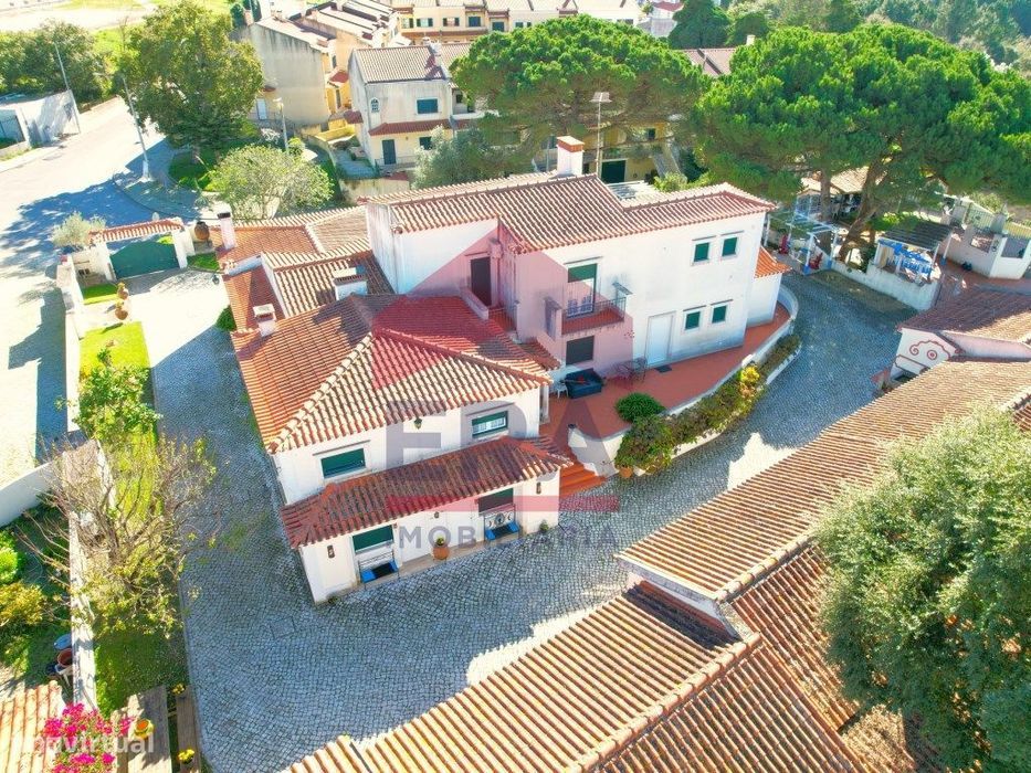 Moradia isolada localizada no Casal da Canastra - Óbidos