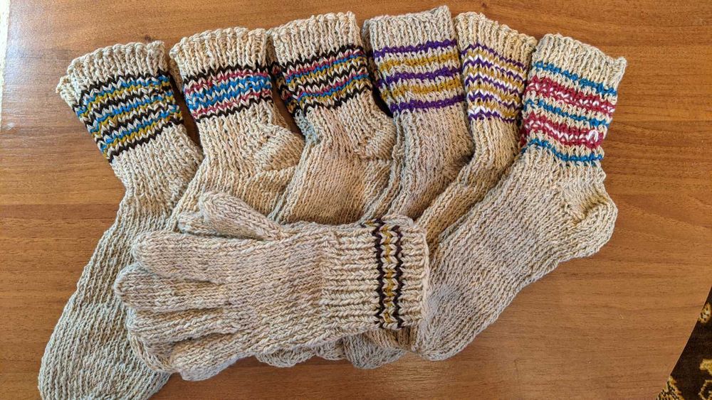 Носки шерстяные, ручная работа