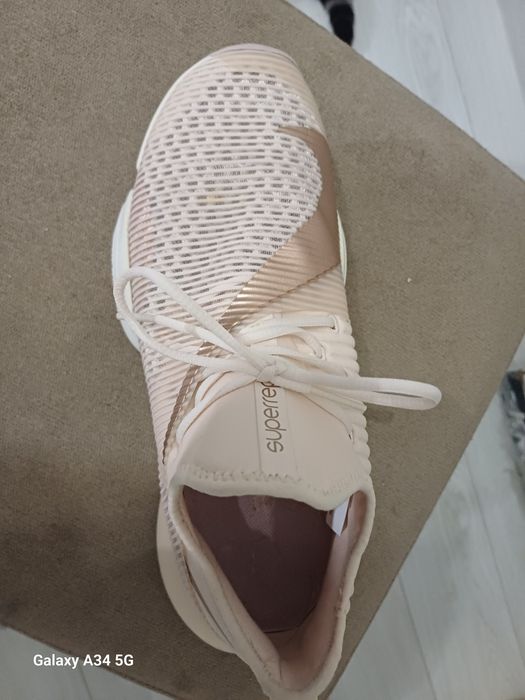 Кроссовки Nike б/у