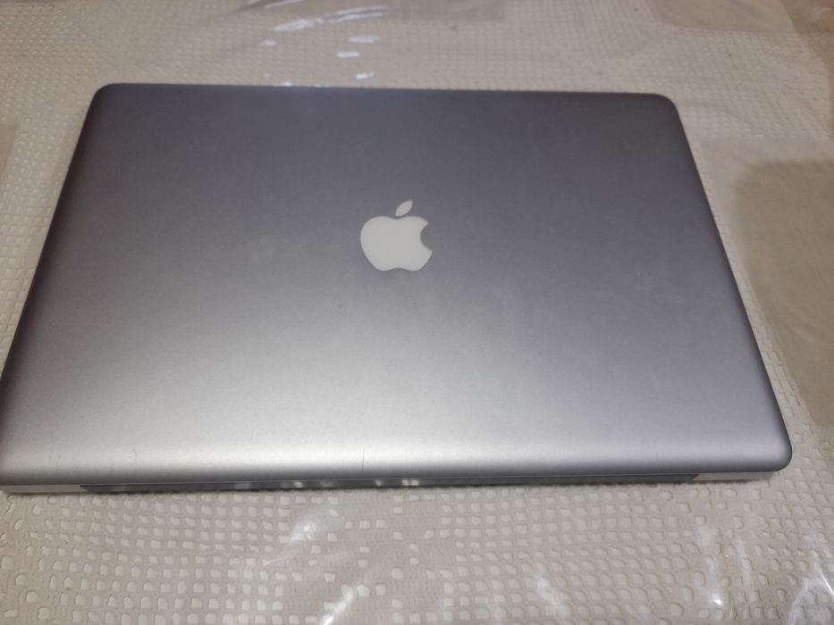 Aple Mcbook proo