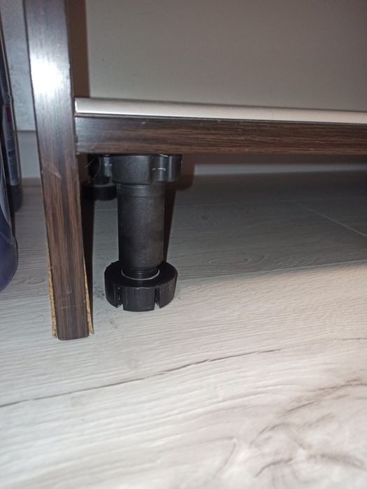 Шафа в прихожу, шафа з дзеркалом