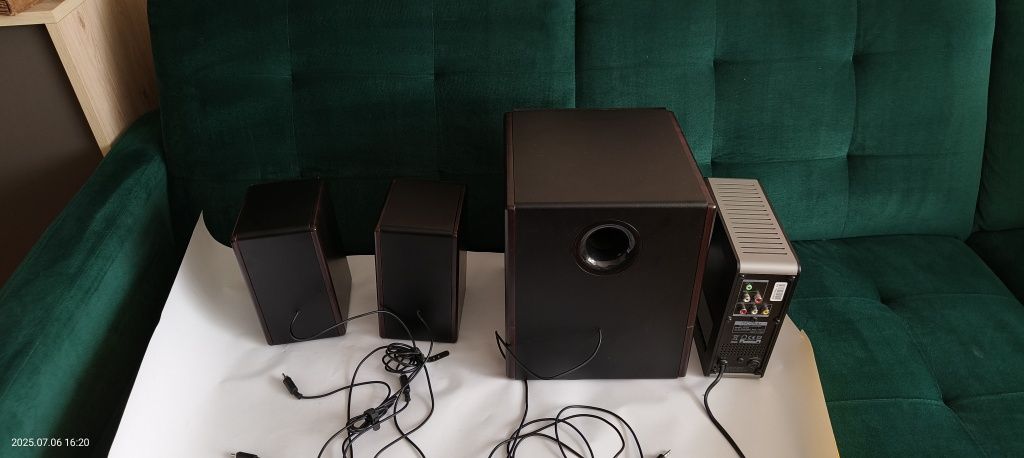 Microlab FC 530 (FC530) - Zestaw stereo głośników 2.1 + wzmacniacz