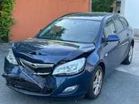 Opel Astra J 2012 rok 1.4 benzyna