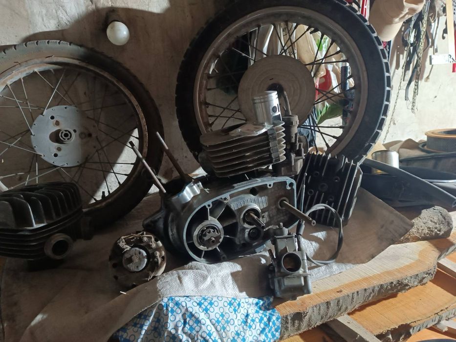 Двигун (мотор) мотоцикла Мінськ 1992 р., колінвал