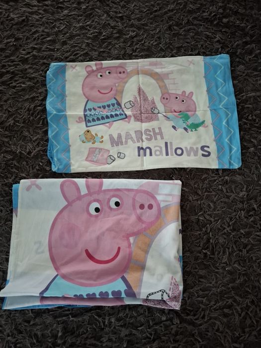 Pościel do łóżeczka dla niemowlaka.