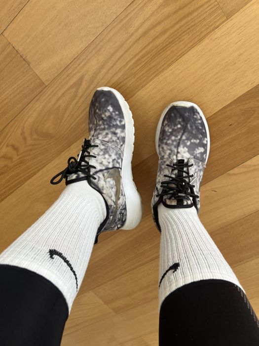 Ténis Nike cinzento