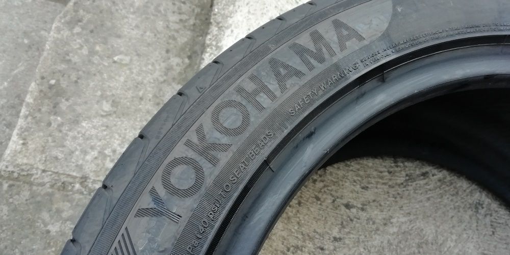 265/40/18 YOKOHAMA sport !