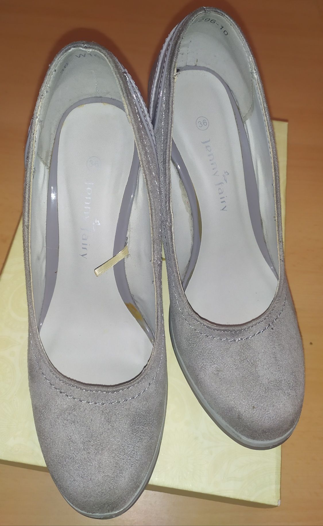 Buty rozmiar 36 ccc