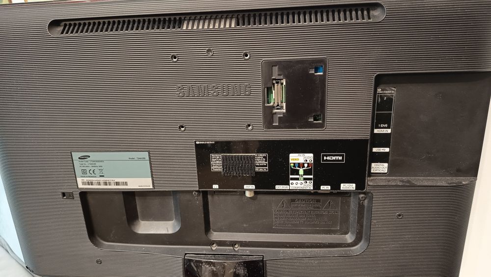 Telewizor 24" Samsung - Monitor FHD