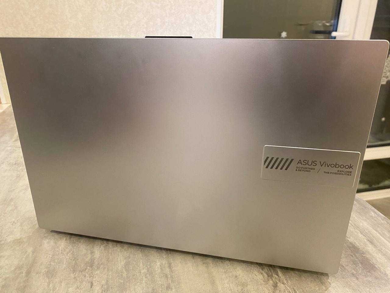 Ноутбук ASUS VivoBook Go 15 E1504GA Cool Silver (E1504GA-NJ257)