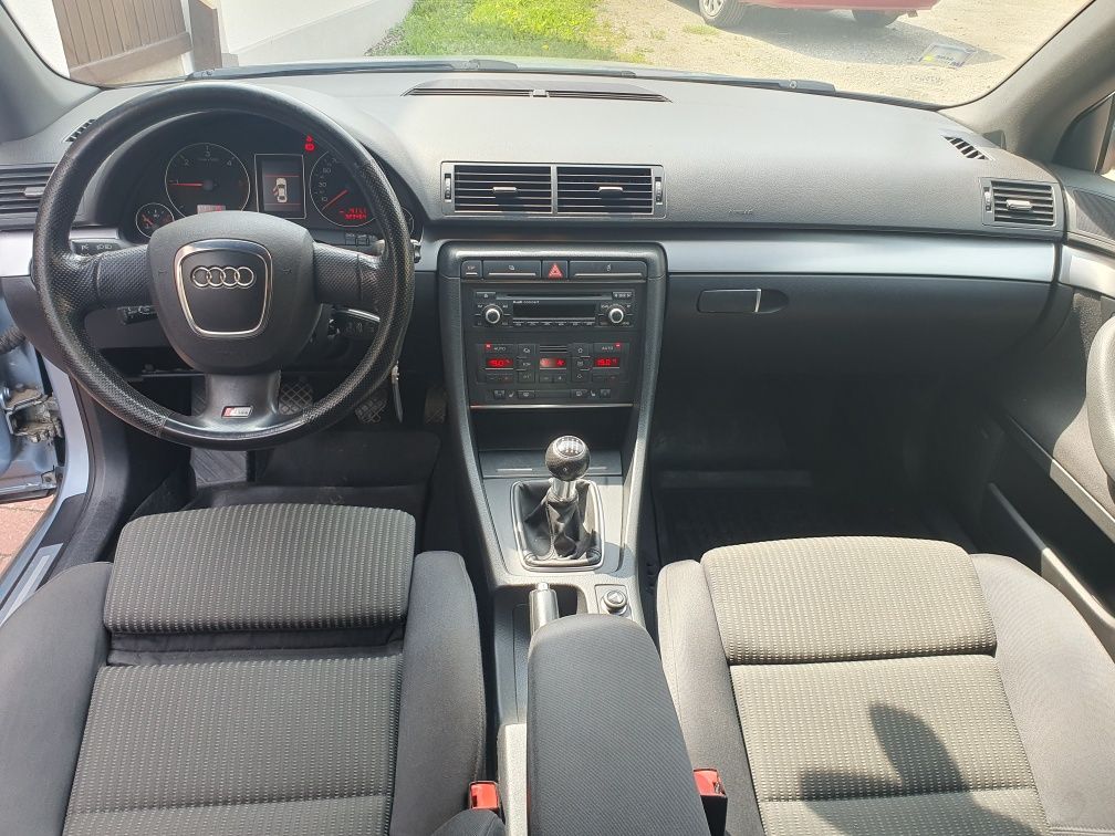Audi A4 B7 S-line Kombi 2.0tdi webasto xenon bose