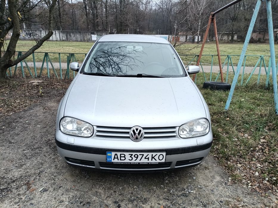 Гольф 4. 1.4 бензин
