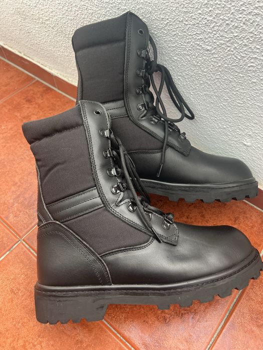 Bota Militar de pele
