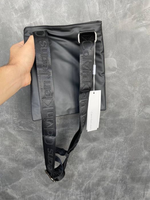 Купить мужскую сумку планшетку на  плече кельвин чоловіча барсетка