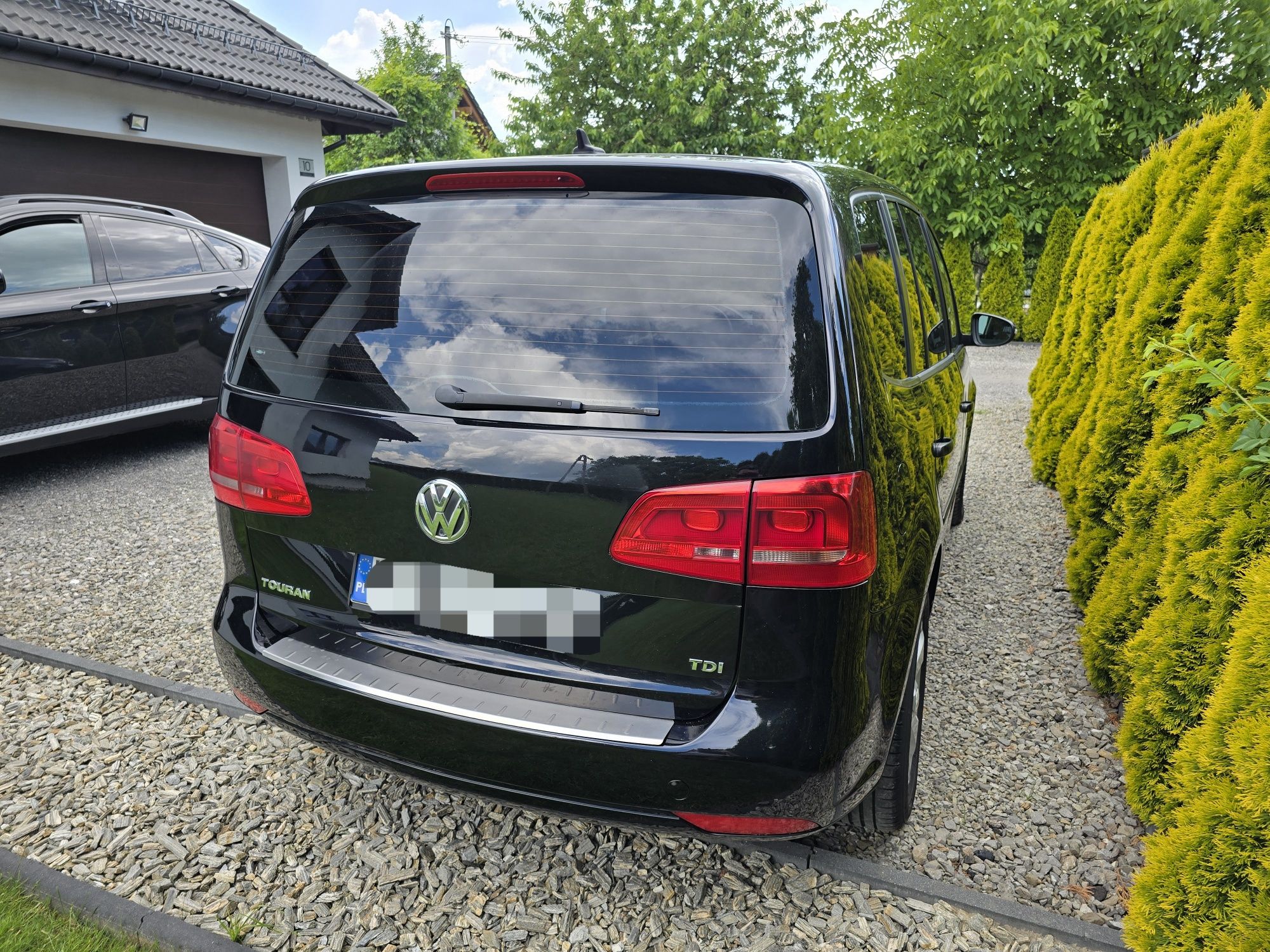 VW Touran 2011 r doinwestowany