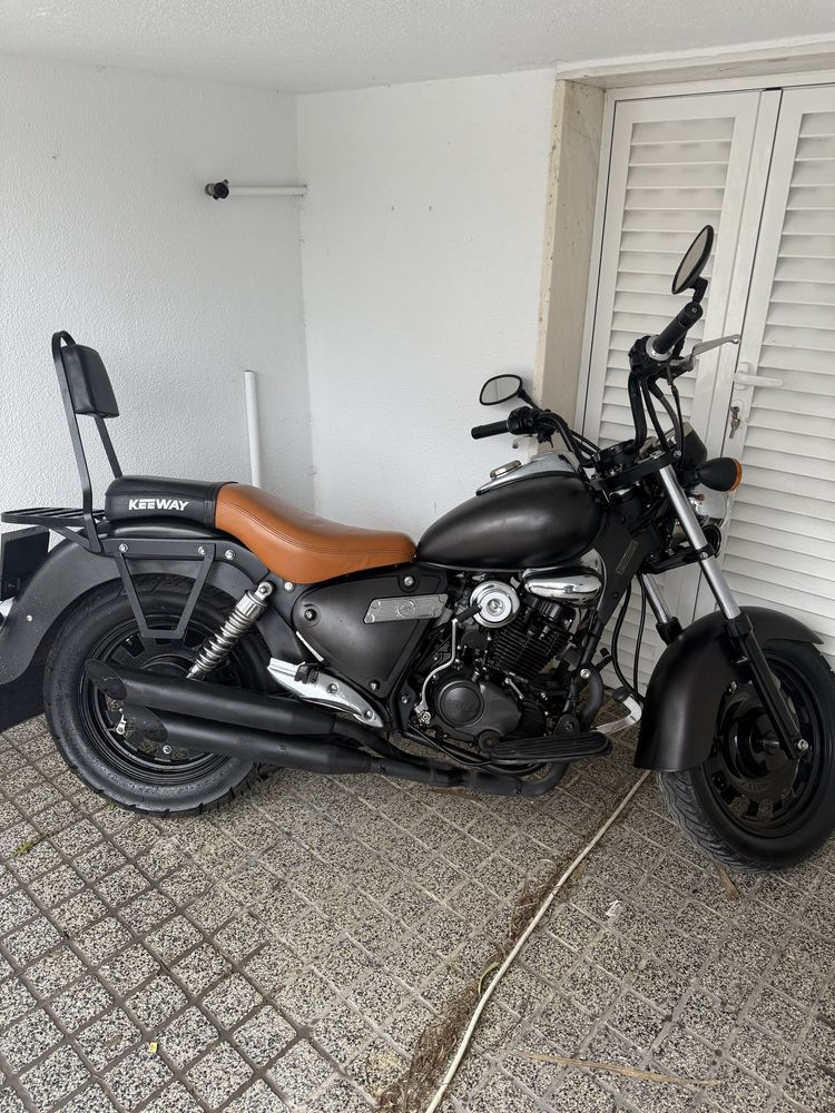Vendo moto keeway como nova