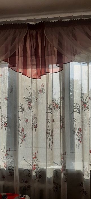 Лабрикен  на вікно