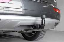 Montaż oryginalnego haka holowniczego Audi Skoda Volkswagen Seat