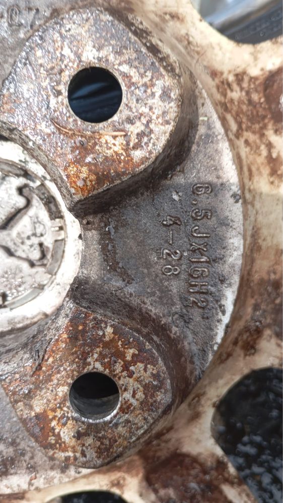 Alufelgi peugoet 4x108 r 16 6,5j et35