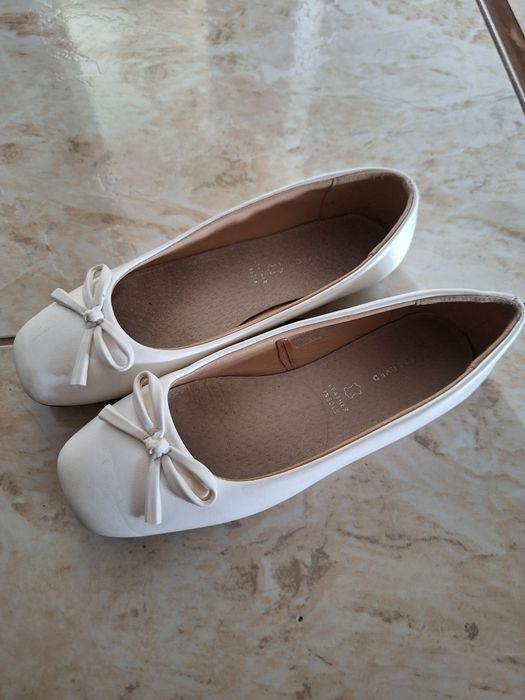 Baleriny Reserved r. 35 biale