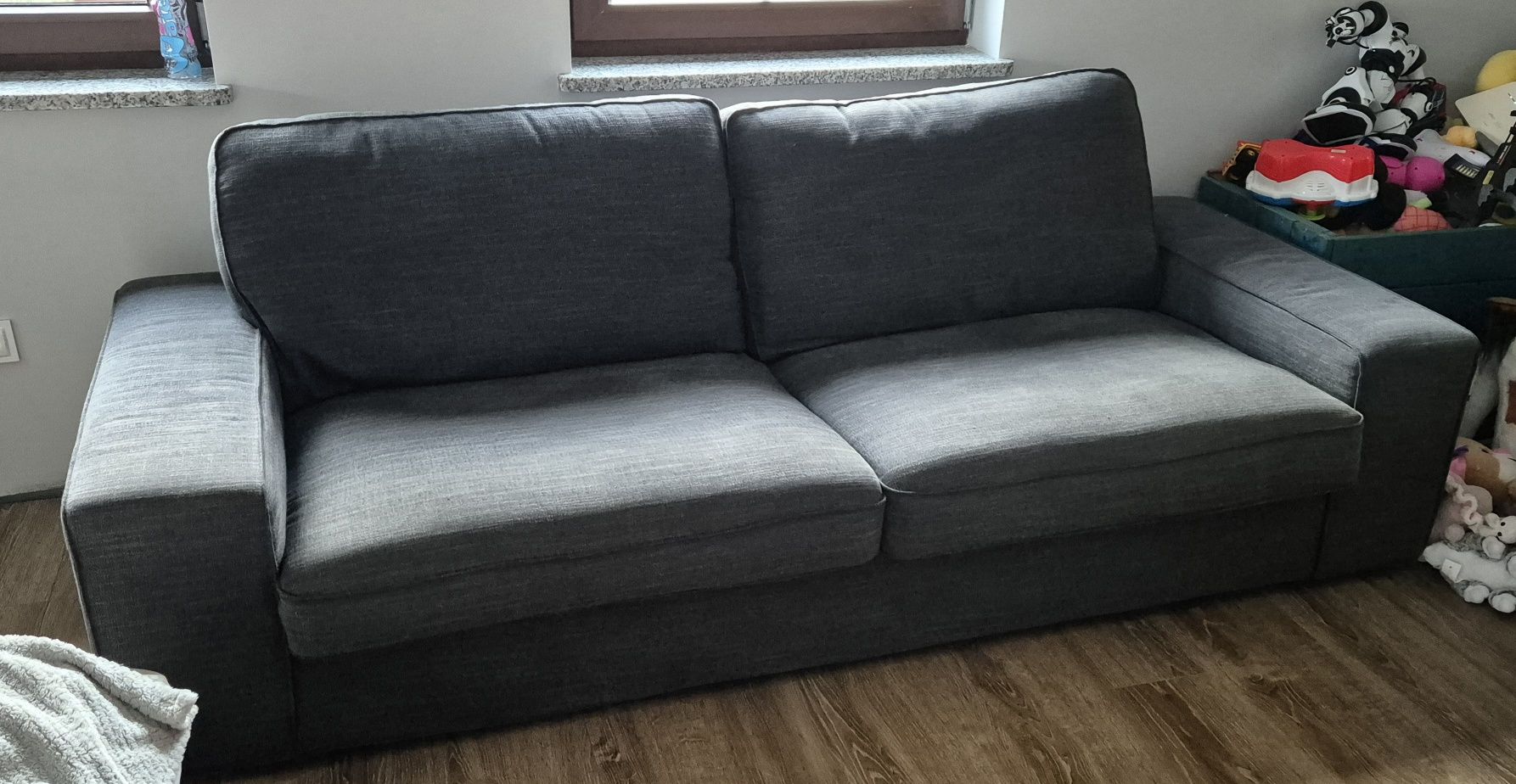 Sofa KIVIK IKEA 3 osobowa szara