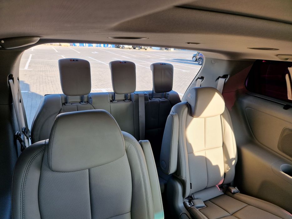 Kia Carnival NOBLESSE