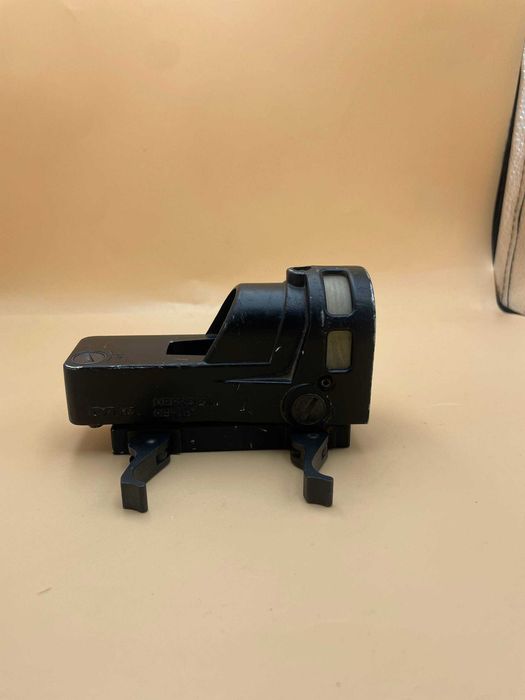 Коліматорний приціл M H 3 Metro 21m Reflex