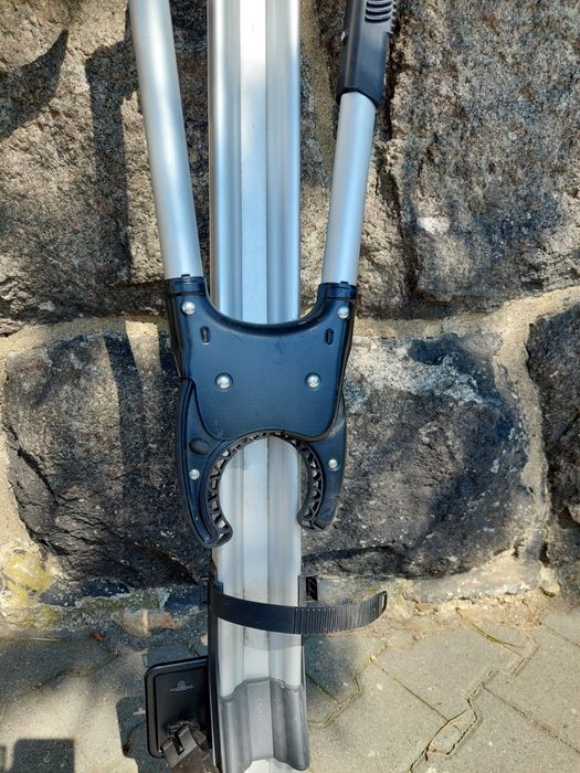 Thule Tour 510 2 szt. uchwyty rowerowe na dach