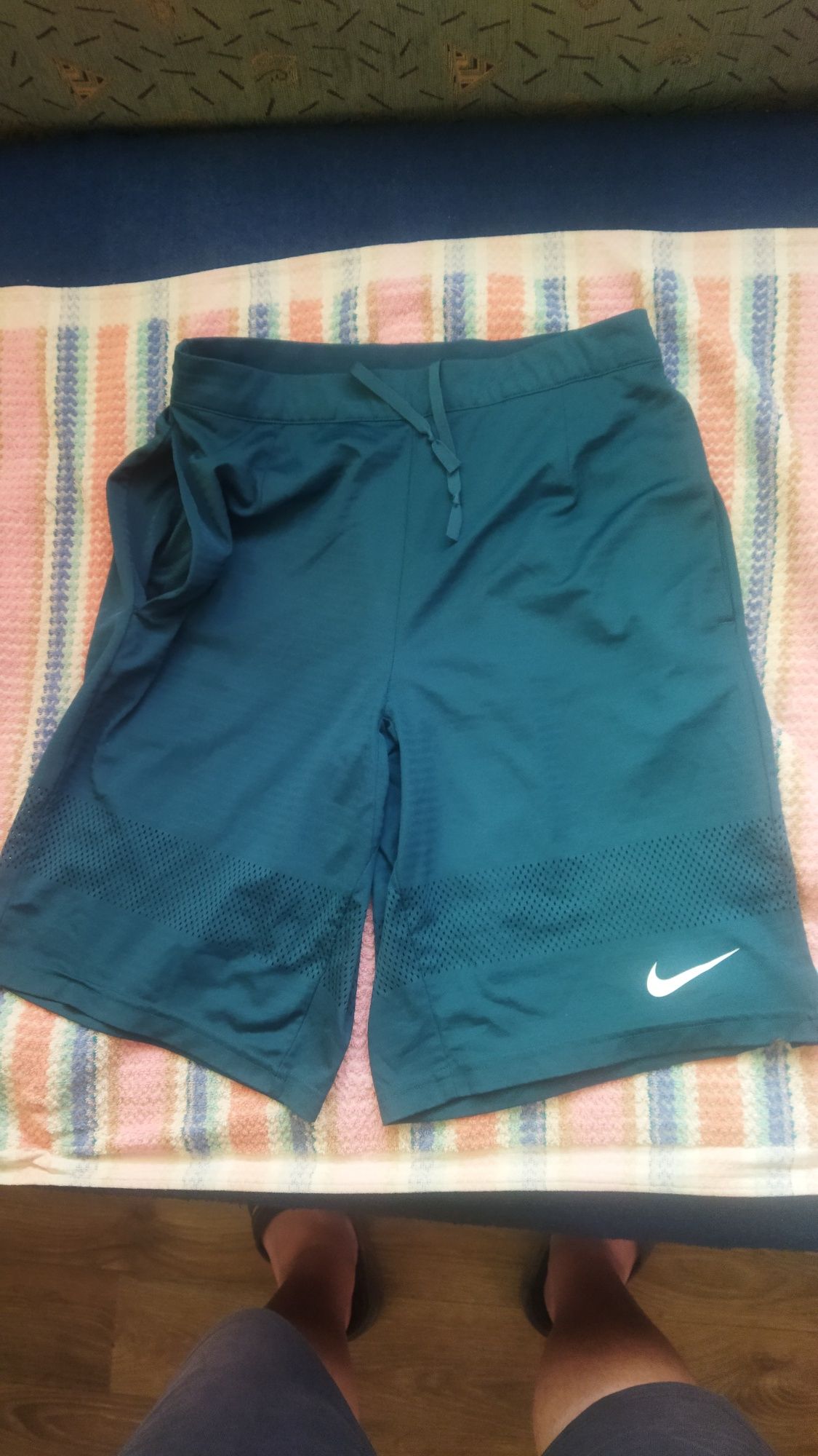 Шорты Nike  оригинал.