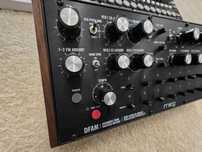 Moog DFAM Syntezator