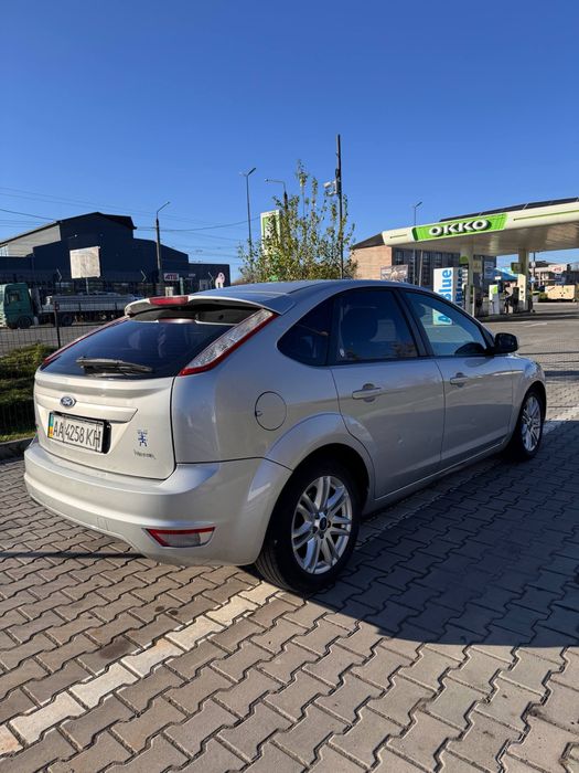 Ford Focus 2008 • 1.6 Duratec • автомат • комфортний міський хетчбек