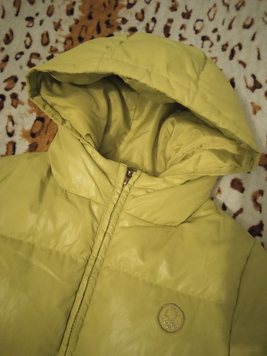 Курточка осіння на дівчинку