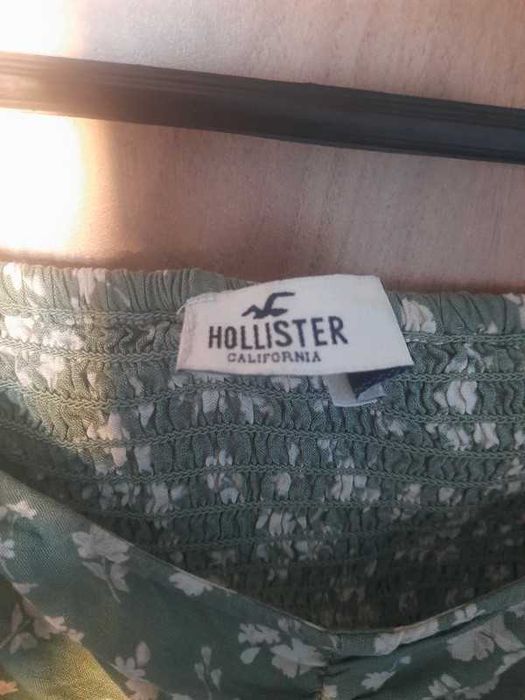 Bluzka crop top Hollister bufki kwiaty M