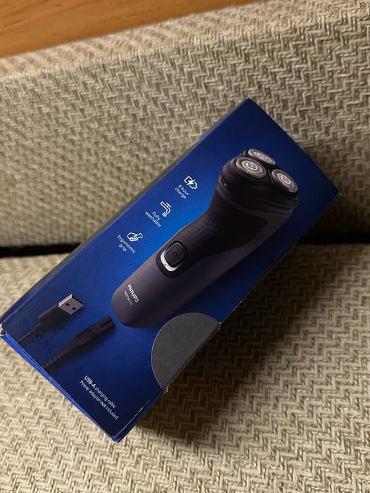 Бритва PHILIPS series 1000 S1141/00