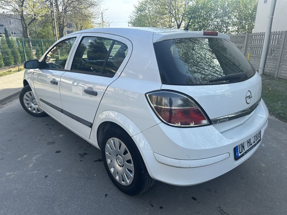 Astra H LIFT 2009r Klimatyzacja