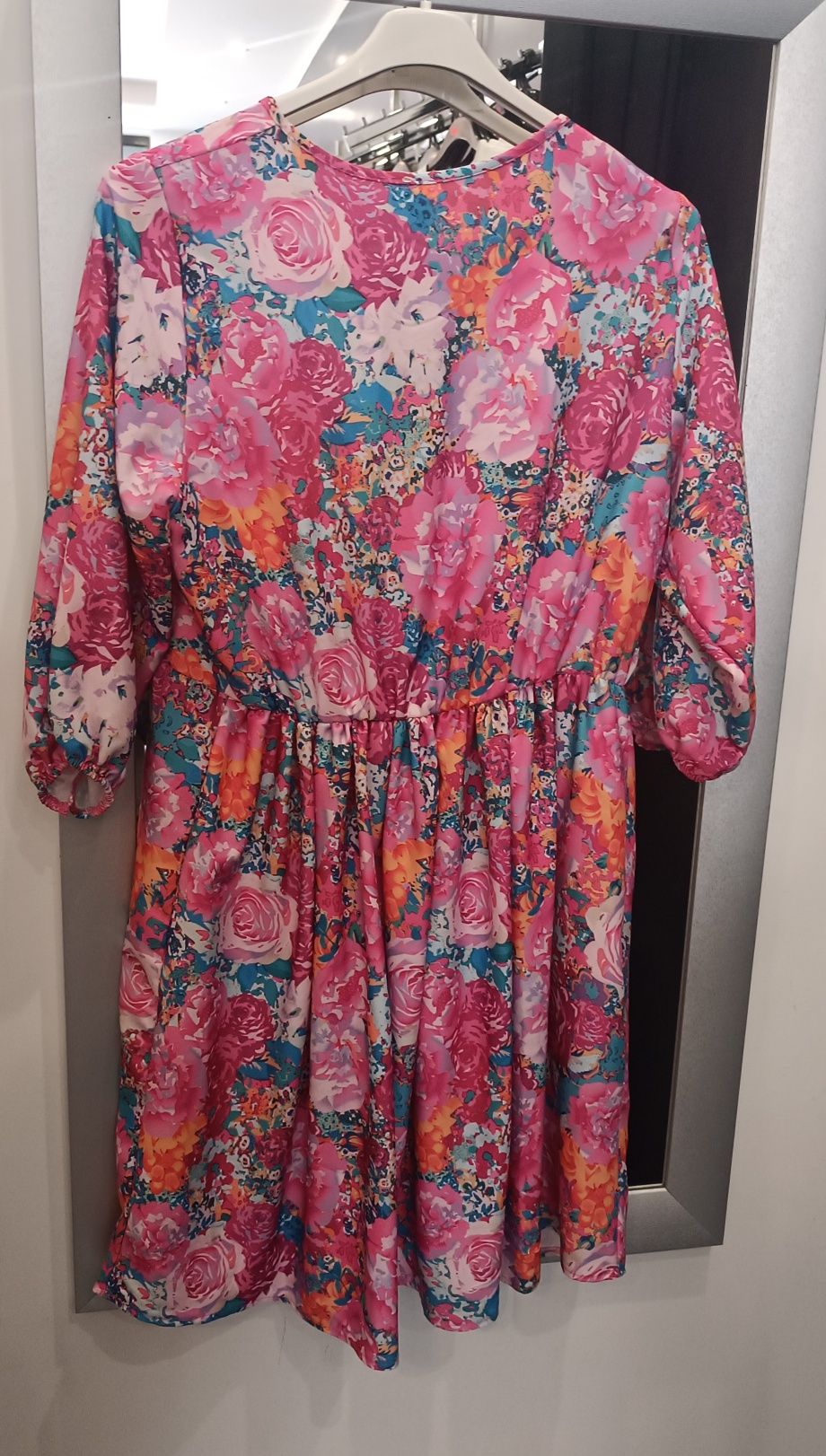 Sukienka kwiaty 44 46 48