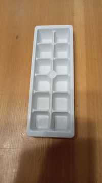 Продам сумку AVENT холодильник/хол. аккумуляторы/формы для льда разные