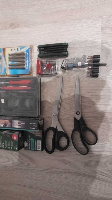 Várias ferramentas Novas