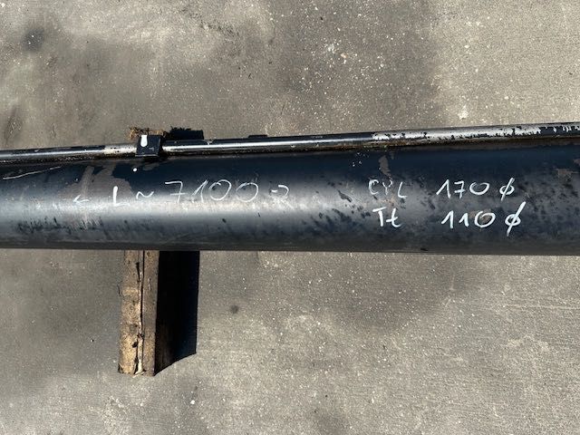 siłownik hydrauliczny 7 metrowy do teleskopu