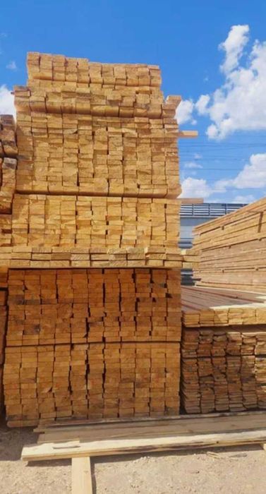Продаж сухого пиломатеріалу сосни бруса дошки