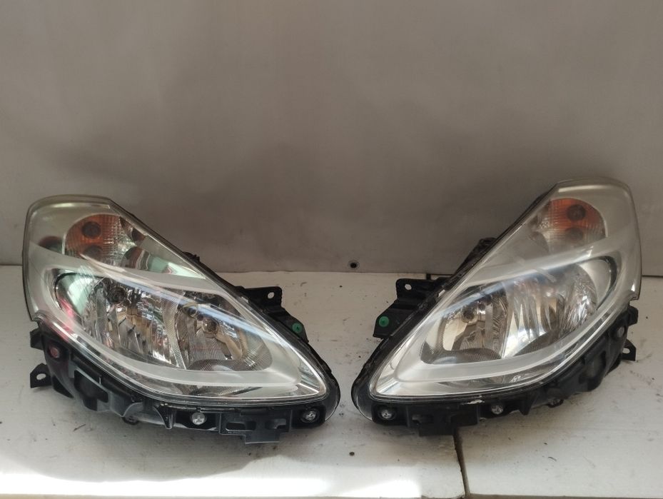 Renault Clio 3 Lift lampa przednia przód lewa, prawa Europa orginał