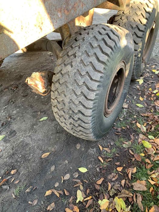 гноєрозкидач до трактора Т-150