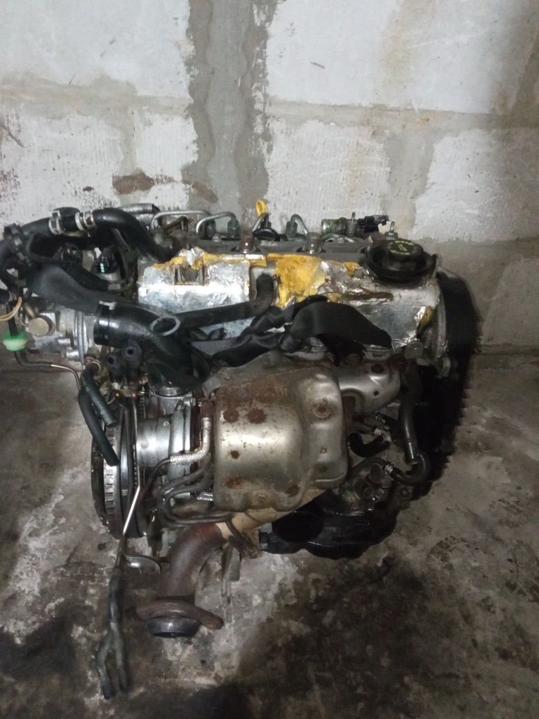 Мотор двигун двигатель кпп  rf5c rf7j 2.0 Mazda 6 5 3 КПП стартер