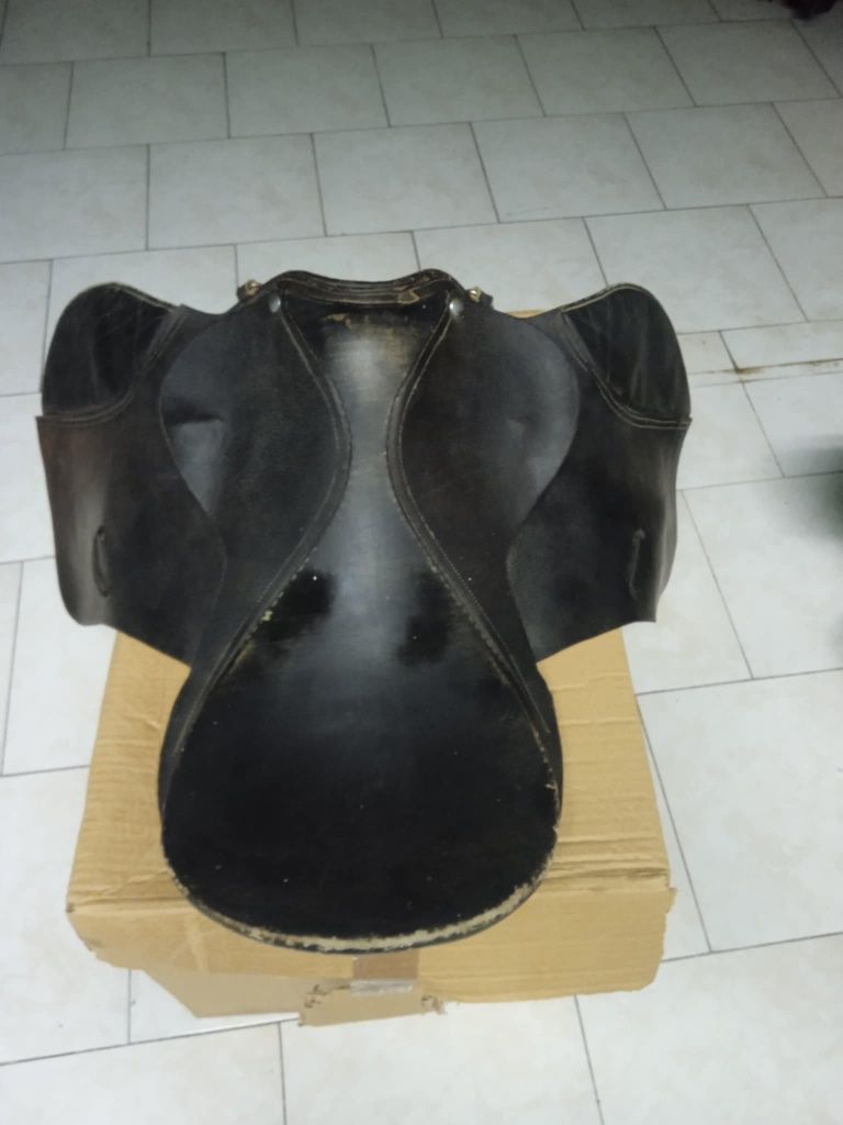 Vendo este material equestre