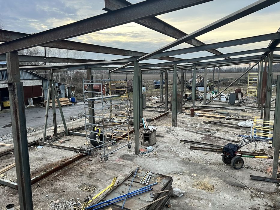 Металевий каркас б/в під СТО демонтований  24м на 24м