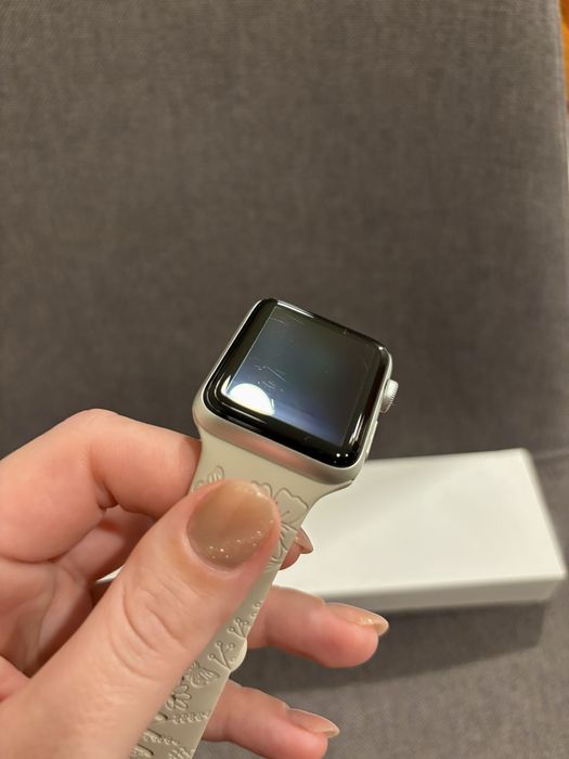 Apple Watch Series 3 (GPS) 42mm Silver Aluminium