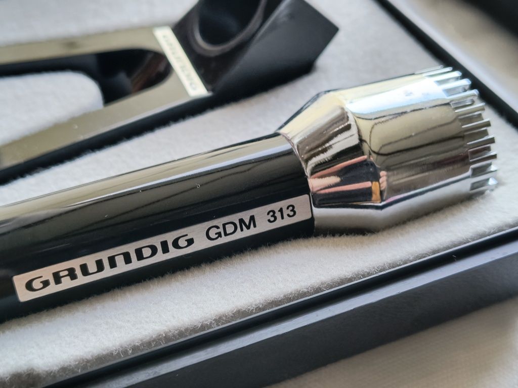 Nowy mikrofon Grundig GDM 313