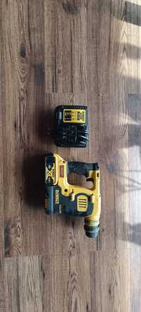 Młotowiertarka dewalt dch 253